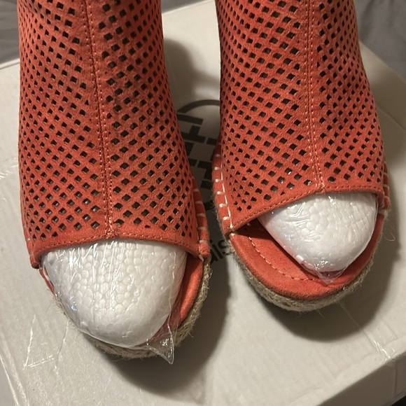 Daisy Fuentes slingback size 7.5 - Picture 3 of 7